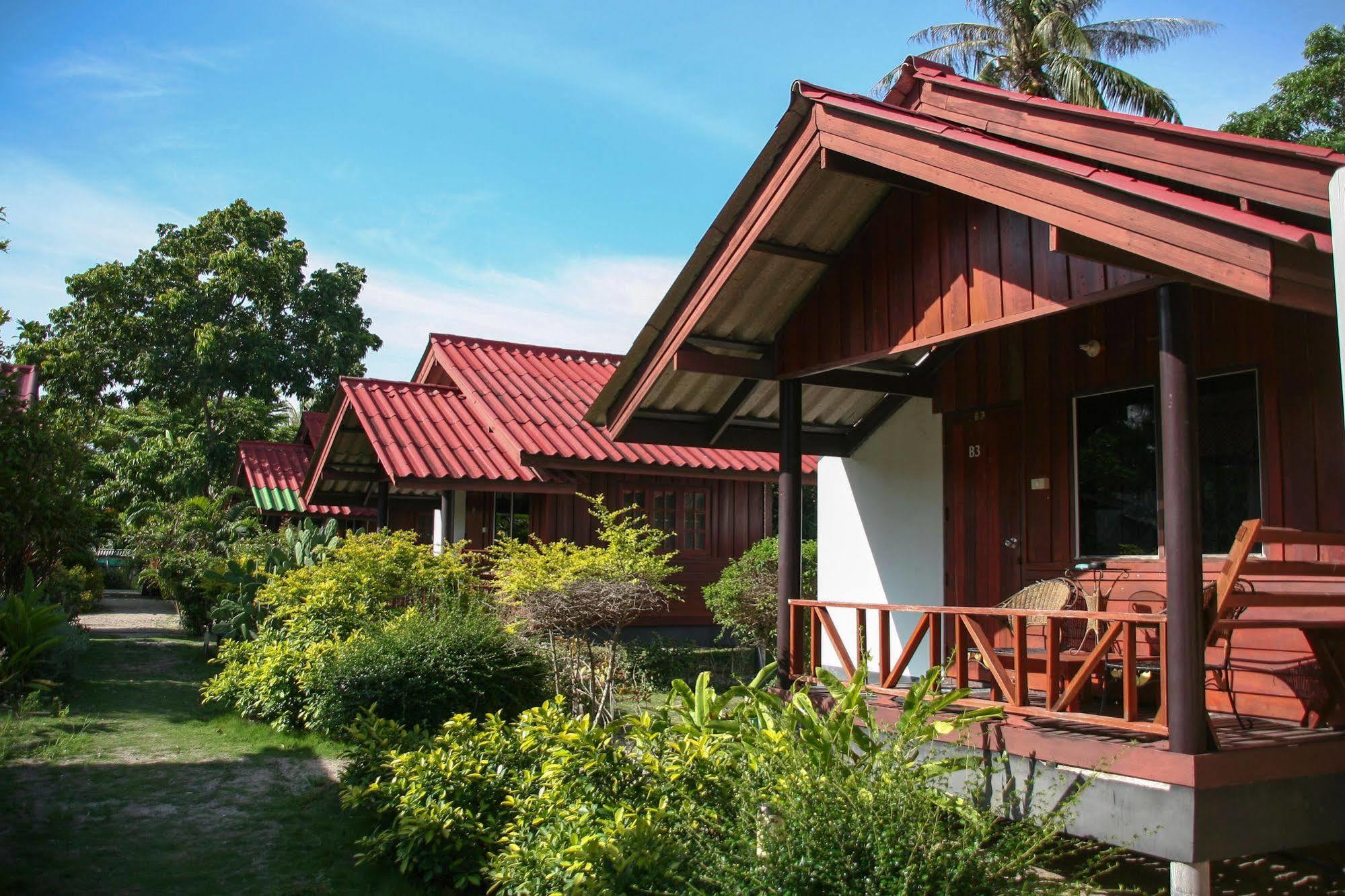 The Beach Village Phangang-sziget Kültér fotó
